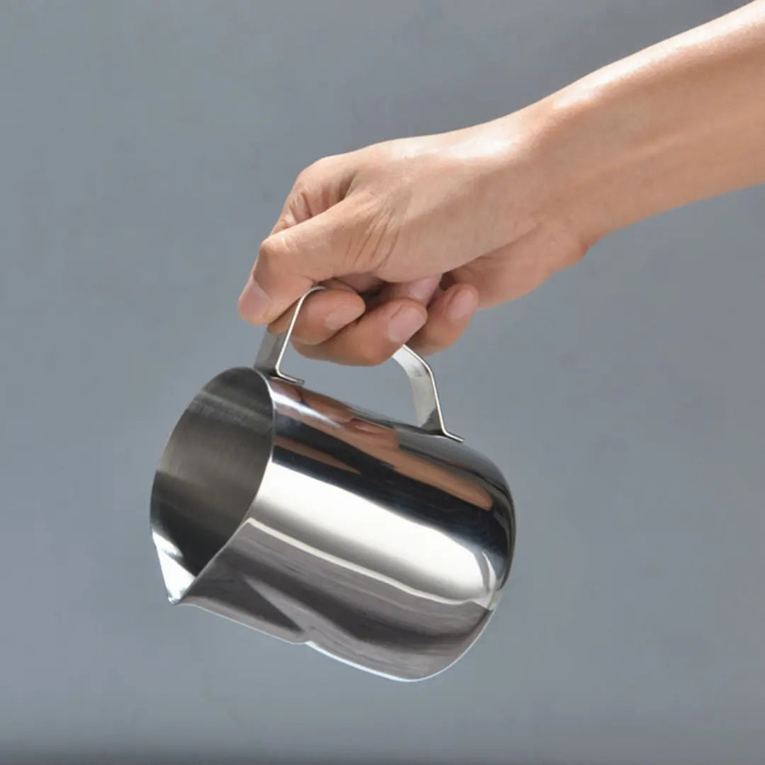 MILK JUG STAINLESS STEEL Eighteen Grams